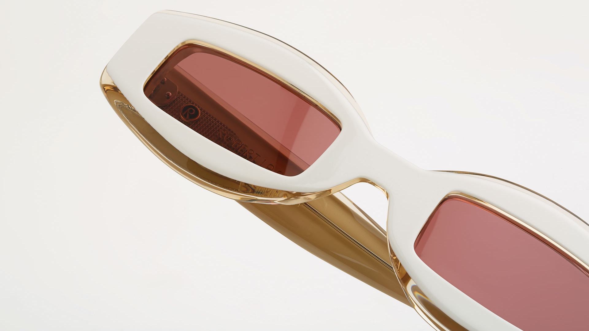 1980 model from the Essential Collection